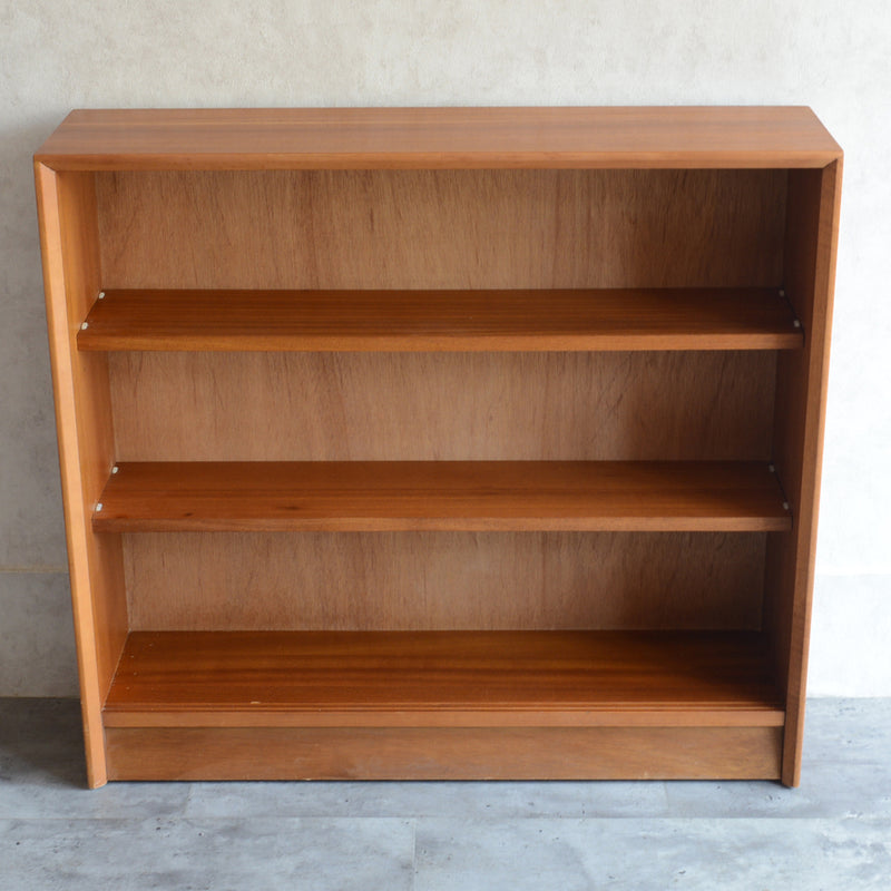 60S Herbert E. Gibbs ガラスキャビネット37