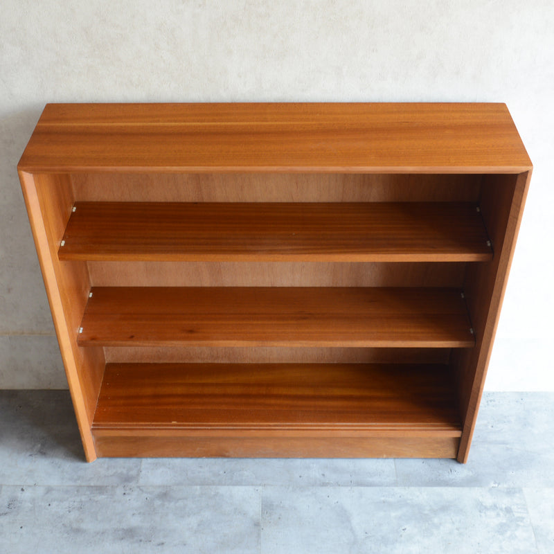 60S Herbert E. Gibbs ガラスキャビネット37