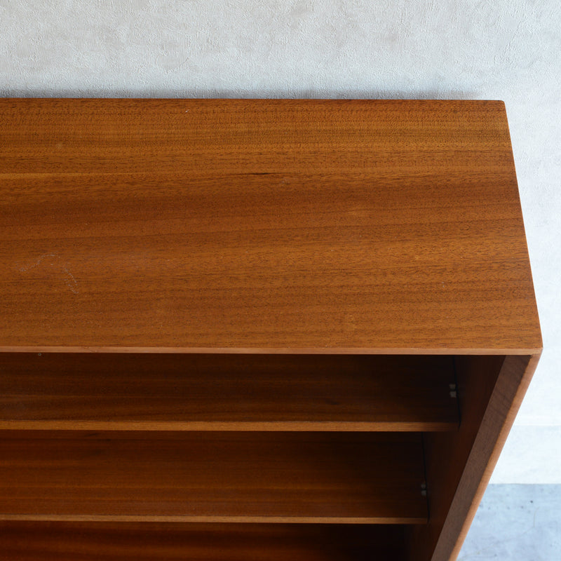 60S Herbert E. Gibbs ガラスキャビネット37