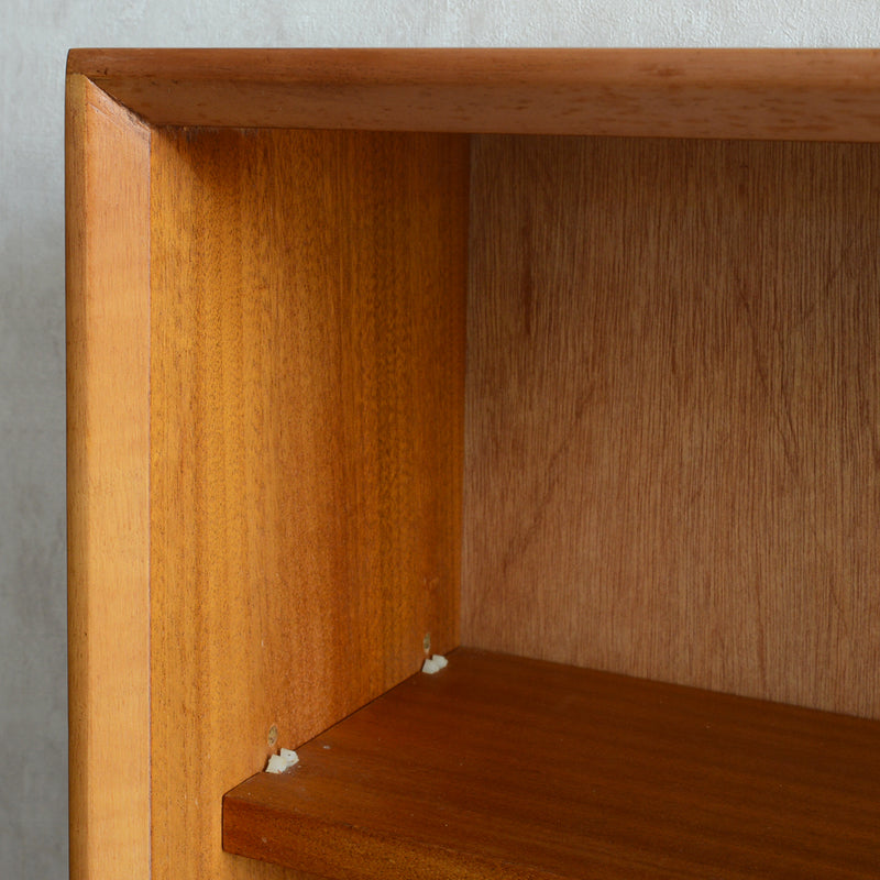 60S Herbert E. Gibbs ガラスキャビネット37