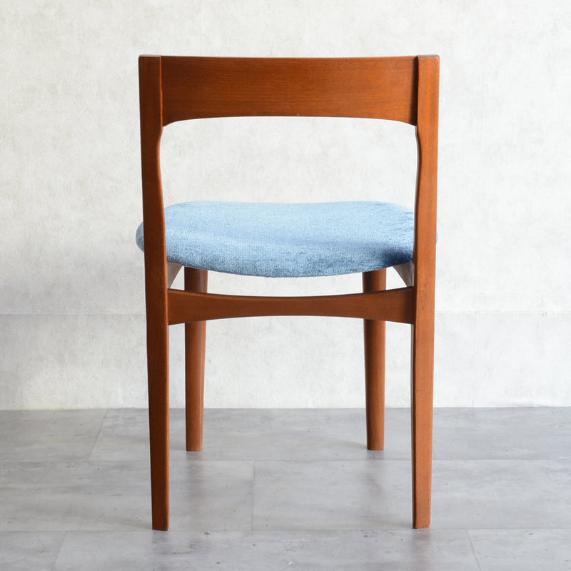 Nathan ネイサン　ダイニングチェアA（ブルー）