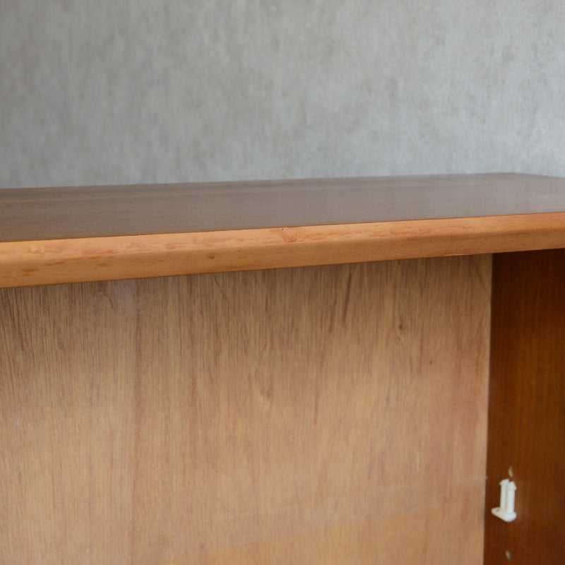 60S Herbert E. Gibbs ガラスキャビネット37