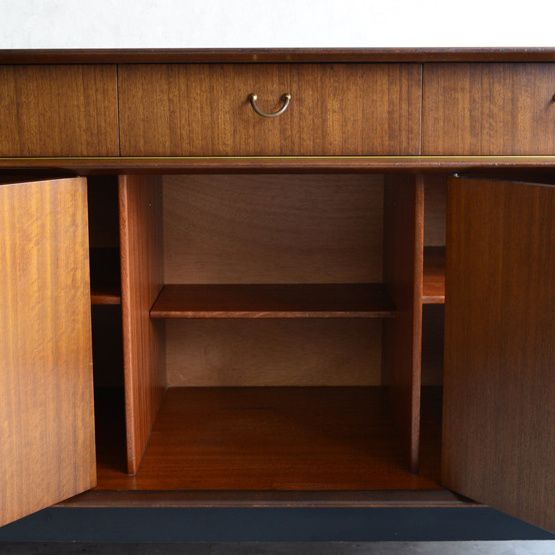 G-PLAN ジープラン Tola&Black　サイドボード02