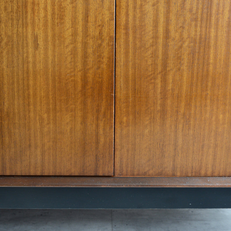 G-PLAN ジープラン Tola&Black　サイドボード02