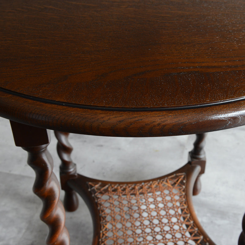 クラシックサイドテーブル　ラタン棚付03