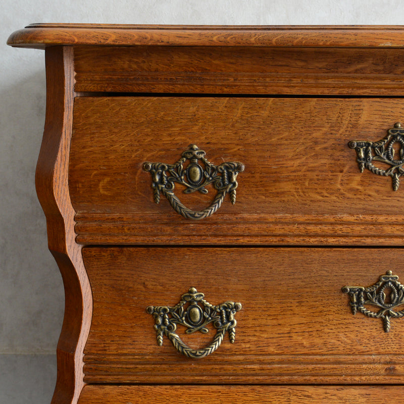 ベルギークラシックオークチェスト(3段）