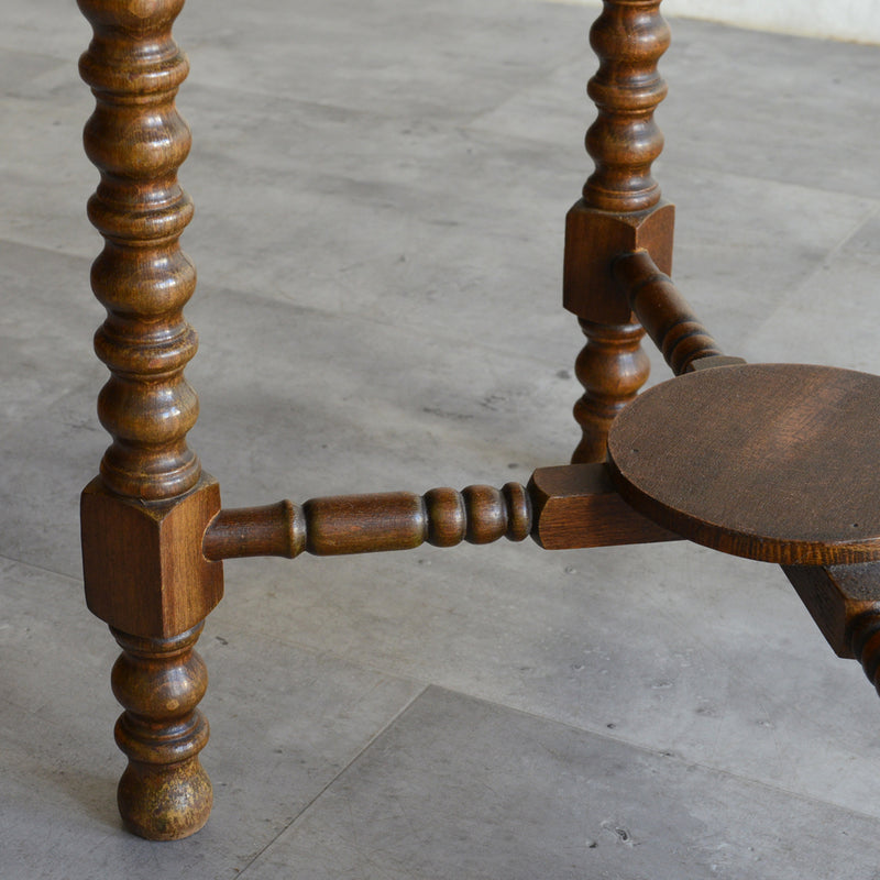 クラシック　ラウンドサイドテーブル10