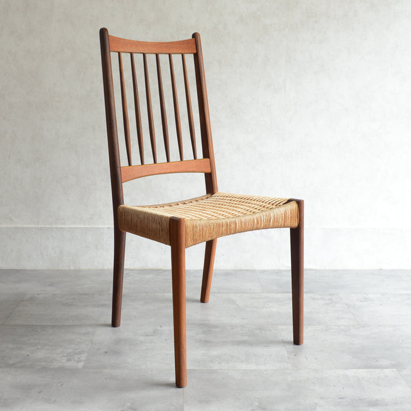 Arne Hovmand Olsen　ペーパーコードチェア D