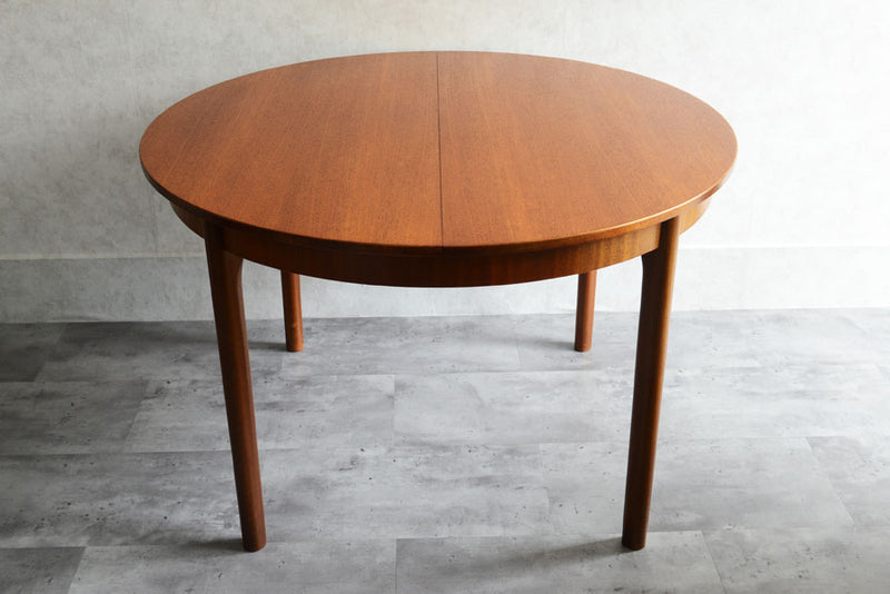 マッキントッシュ　McINTOSH  エクステンション ラウンドダイニングテーブル01　