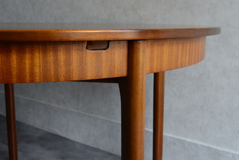 マッキントッシュ　McINTOSH  エクステンション ラウンドダイニングテーブル01　