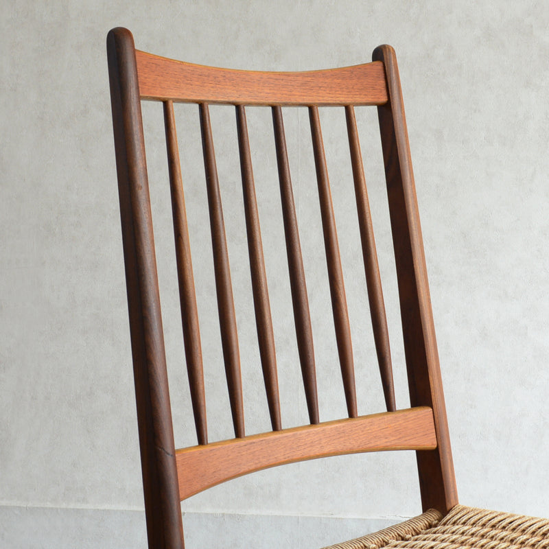 Arne Hovmand Olsen　ペーパーコードチェア D