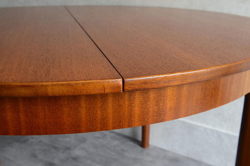 マッキントッシュ　McINTOSH  エクステンション ラウンドダイニングテーブル01　