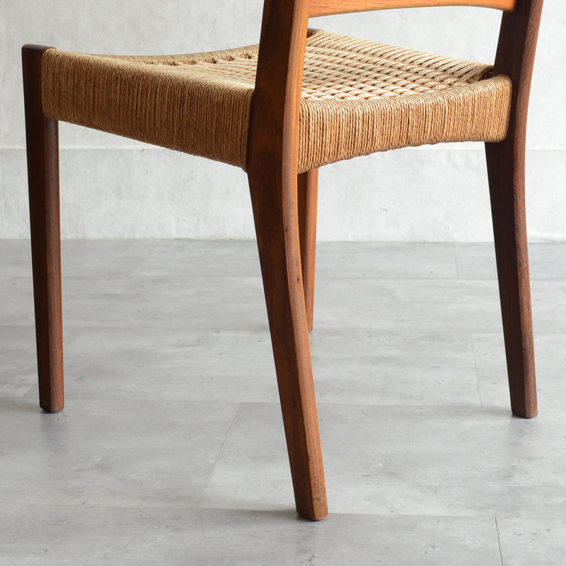 Arne Hovmand Olsen　ペーパーコードチェア D