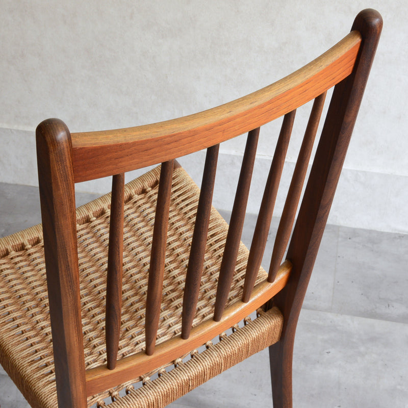 Arne Hovmand Olsen　ペーパーコードチェア D