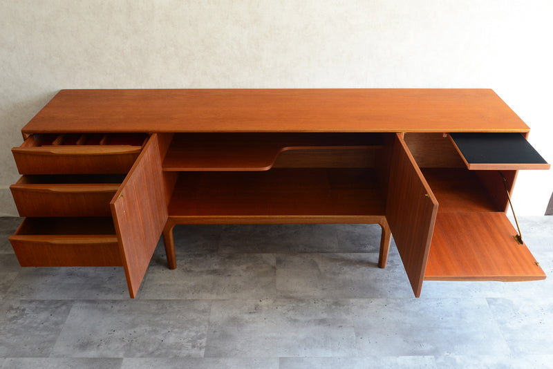 ＜ご予約商品＞A.H.McINTOSH マッキントッシュ　　サイドボード04(天板剥離再塗装済)