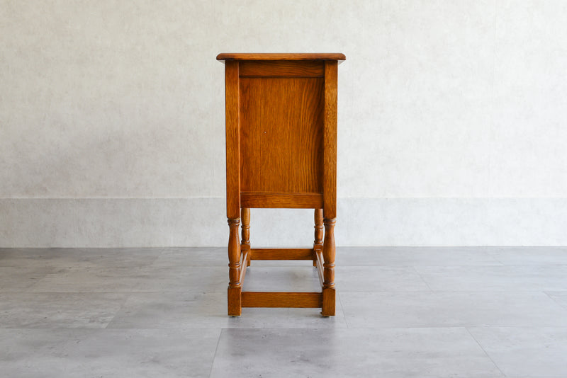 オランダ　クラシックミニキャビネット08