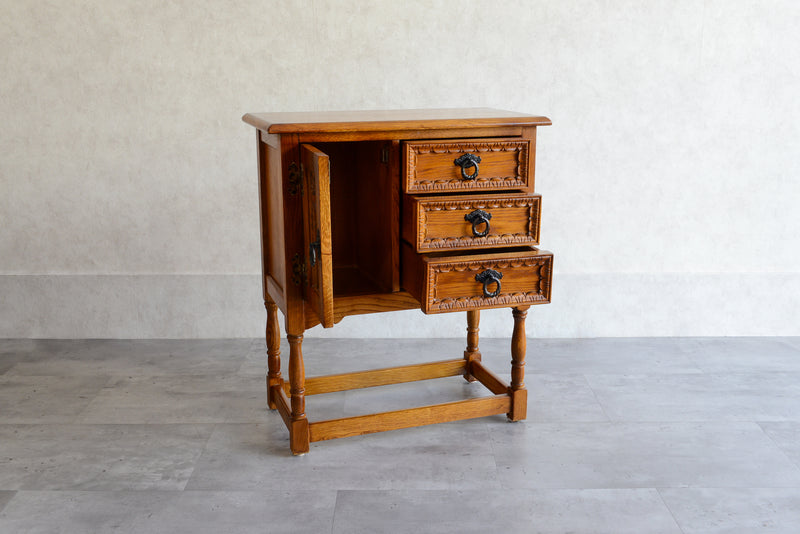 オランダ　クラシックミニキャビネット08