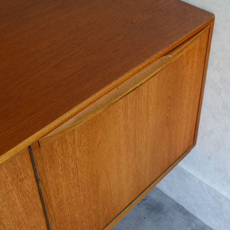 ＜ご予約商品＞A.H.McINTOSH マッキントッシュ　　サイドボード04(天板剥離再塗装済)