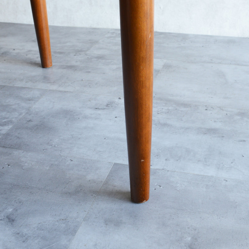 Meredew(メレデュー）エクステンションラウンドテーブル01