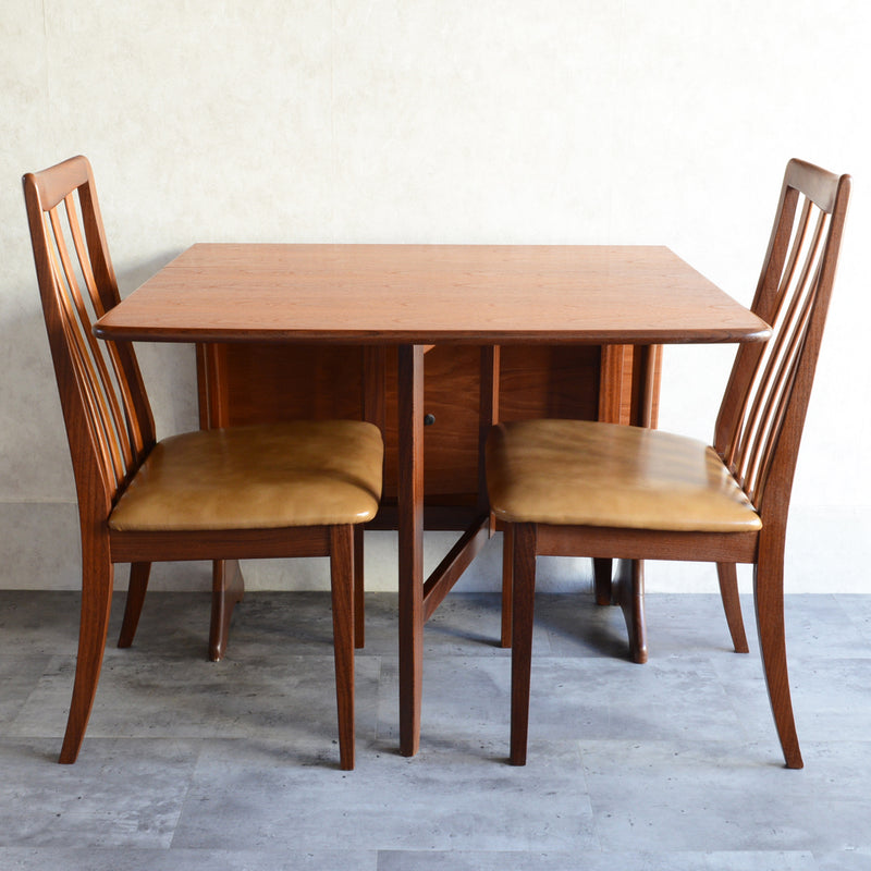 G-PLANジープラン　ゲートレッグ　エクステンションダイニングテーブル03