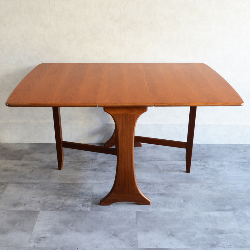 G-PLANジープラン　ゲートレッグ　エクステンションダイニングテーブル03