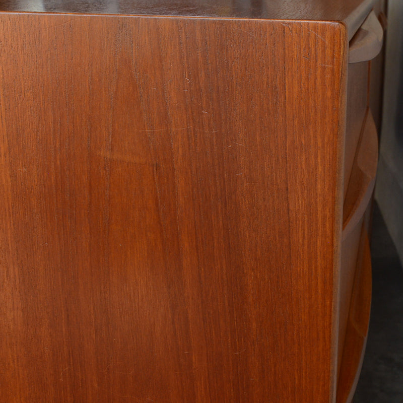 ＜ご予約商品＞A.H.McINTOSH マッキントッシュ　　サイドボード04(天板剥離再塗装済)