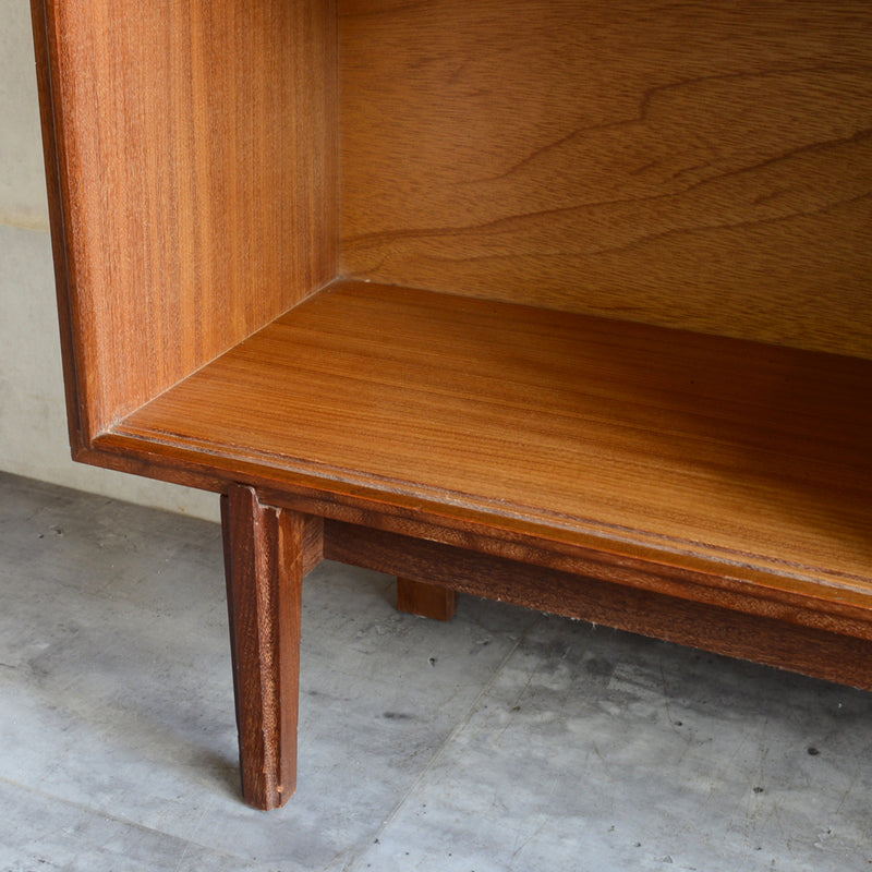 BEAVER&TAPLEY（ビーバー&タプレイ） チークガラスキャビネット 31