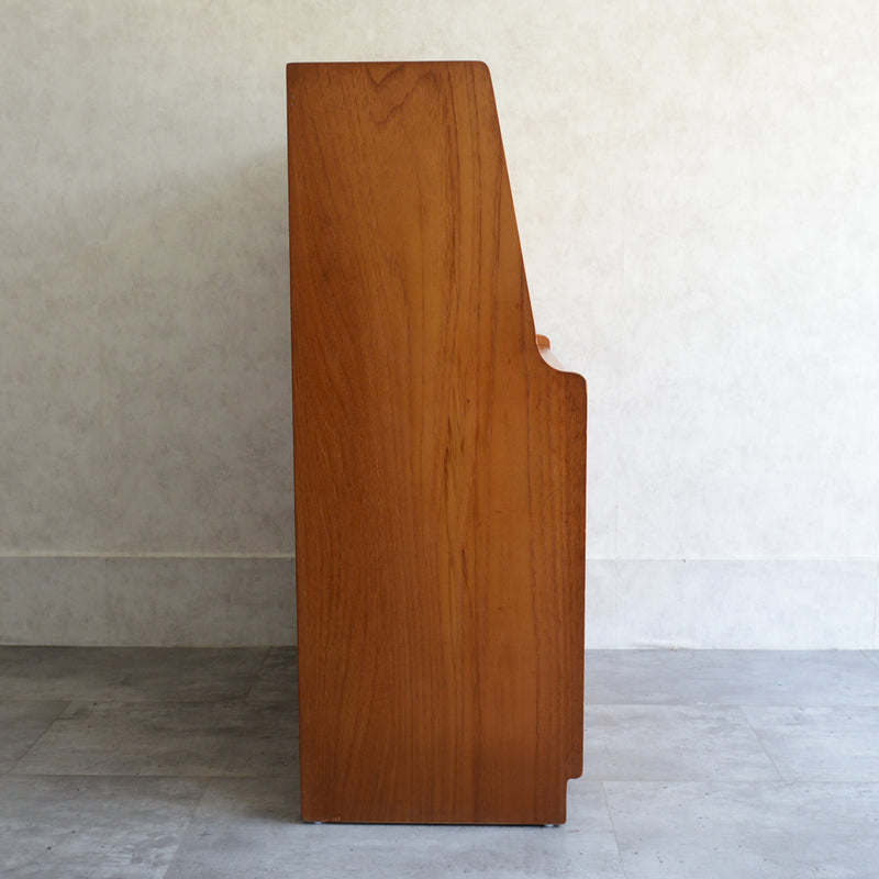 Remploy レンプロイ　ライティングビューロー