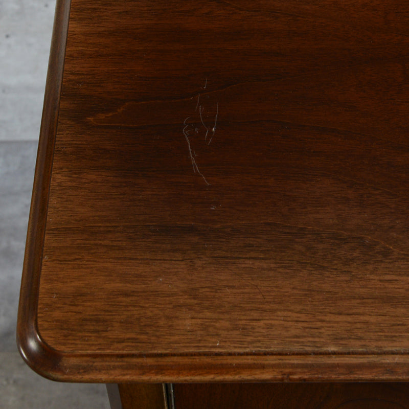 イギリス クラシック  マホガニー キャビネット09 鍵付き