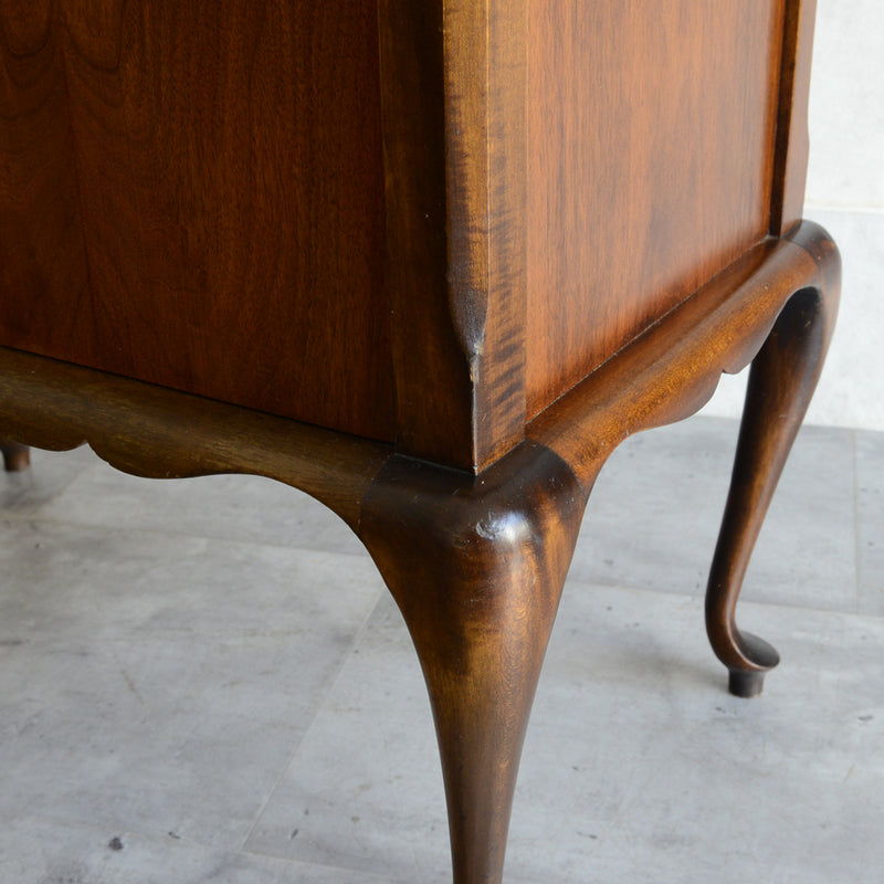 イギリス クラシック  マホガニー キャビネット09 鍵付き