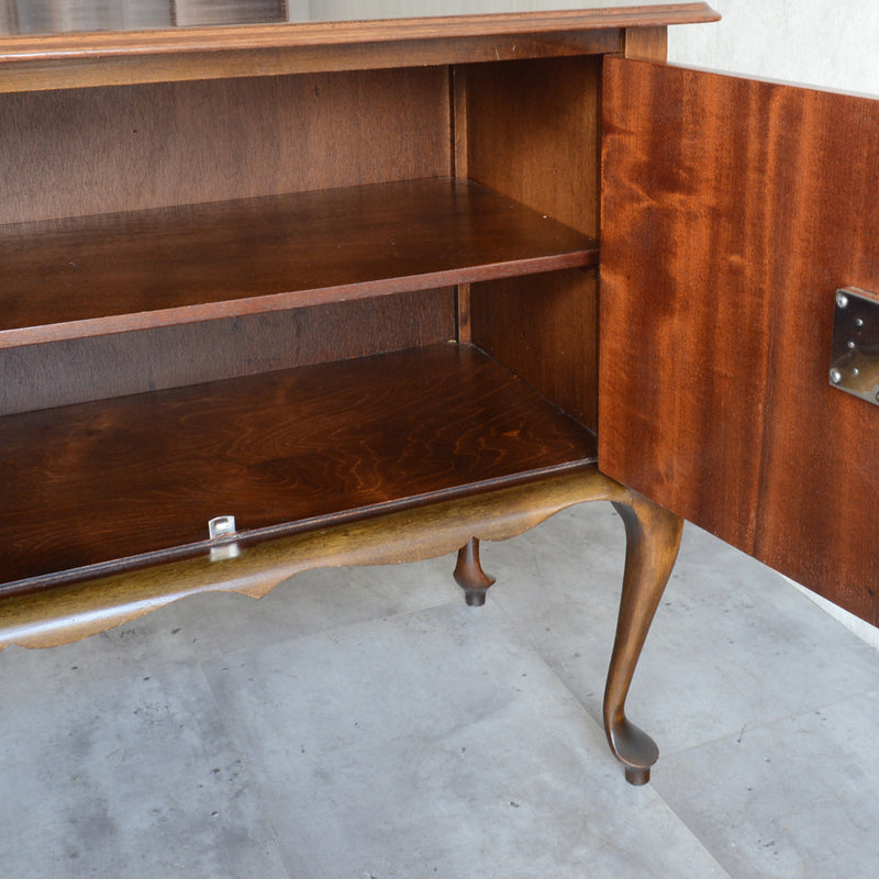 イギリス クラシック  マホガニー キャビネット09 鍵付き