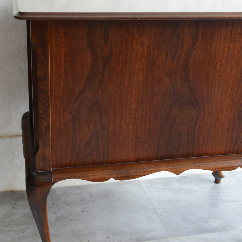 イギリス クラシック  マホガニー キャビネット09 鍵付き