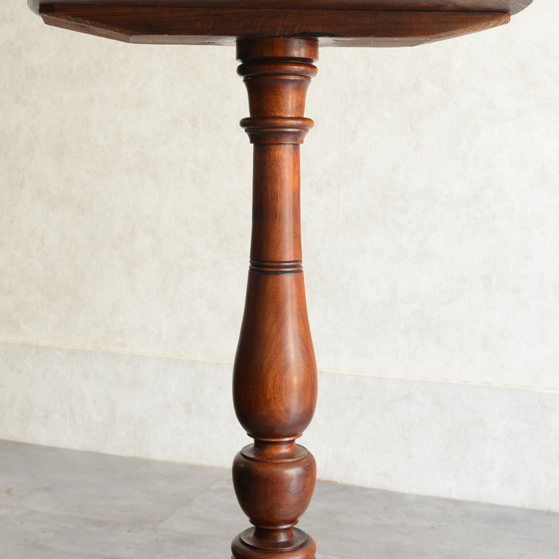 クラシックサイドテーブル　トリポッド11