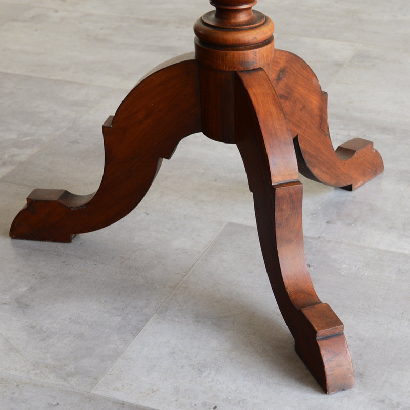 クラシックサイドテーブル　トリポッド11