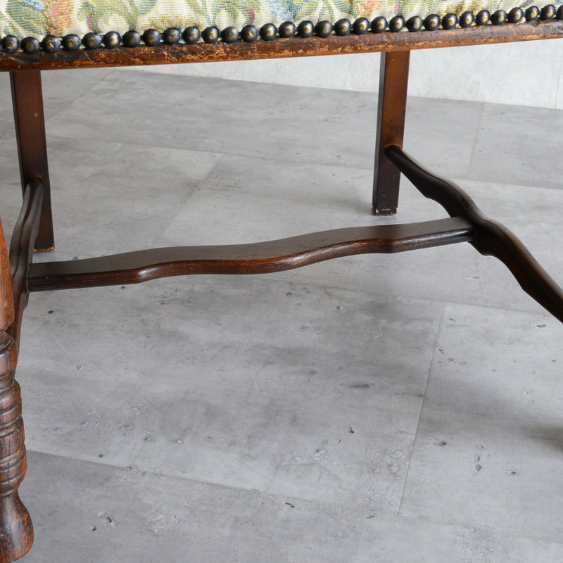 クラシック　アームチェア