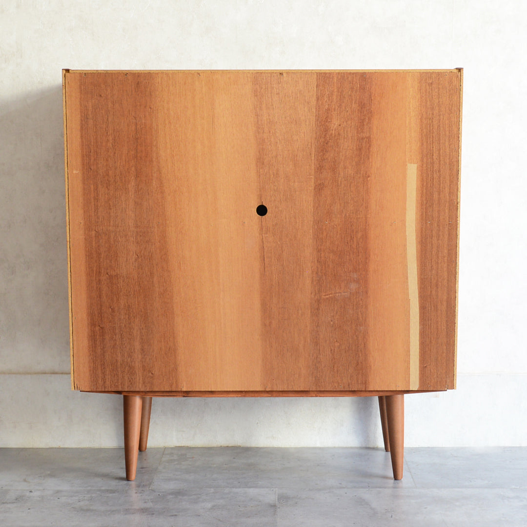 デンマーク ヴィンテージ シェルフ 5-7 木扉付