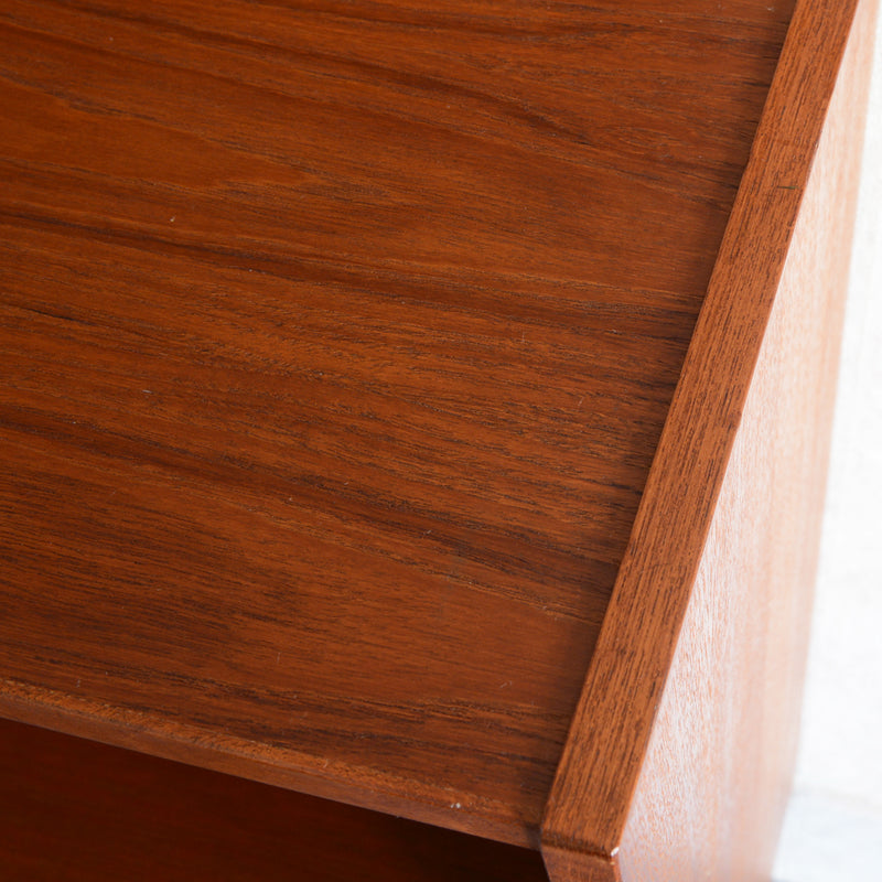 デンマーク ヴィンテージ シェルフ 5-7 木扉付