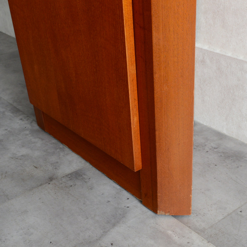 ヴィンテージ  チーク コーナー キャビネット