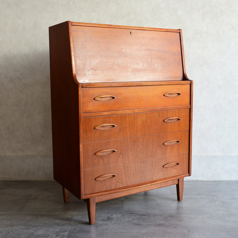 Jentique  ジェンティーク　ビューロー08