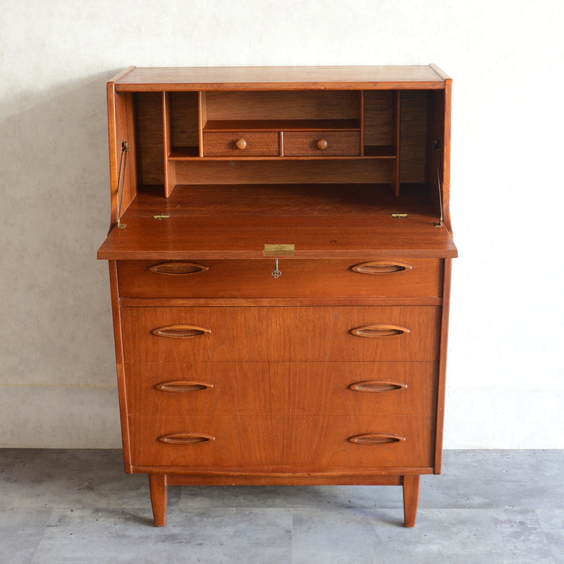 Jentique  ジェンティーク　ビューロー08