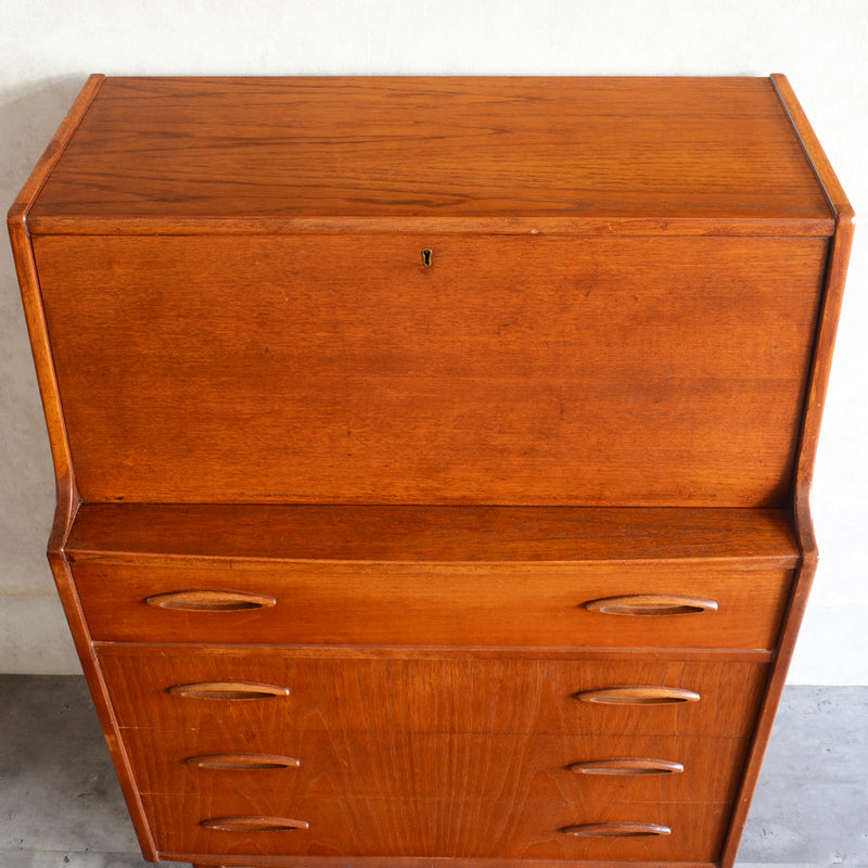 Jentique  ジェンティーク　ビューロー08