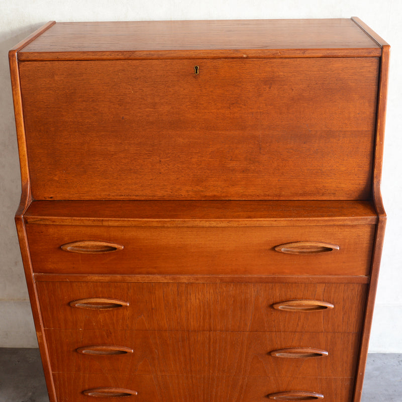 Jentique  ジェンティーク　ビューロー08