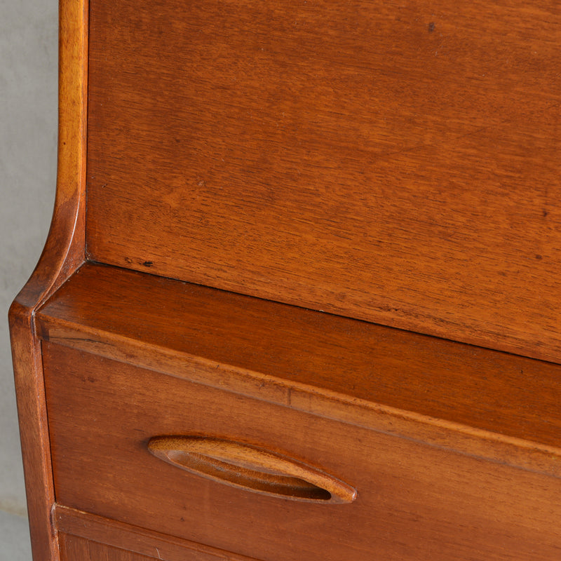 Jentique  ジェンティーク　ビューロー08