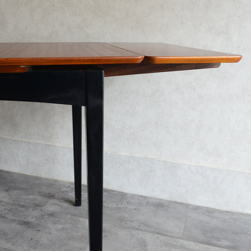 60S rectangle エクステンションテーブル02