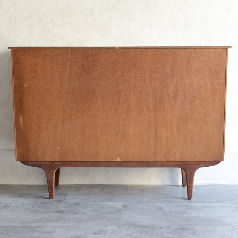 イギリス ヴィンテージ ガラス扉キャビネット 014