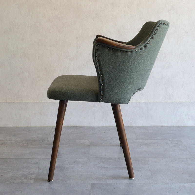 ドイツ ヴィンテージ アームチェア（張替済グリーン）