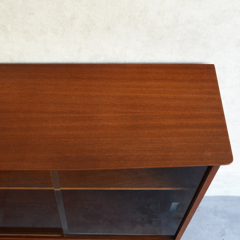 イギリス ヴィンテージ ガラス扉キャビネット 014