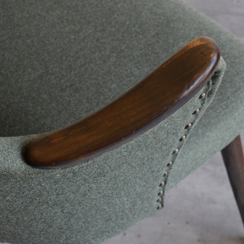 ドイツ ヴィンテージ アームチェア（張替済グリーン）