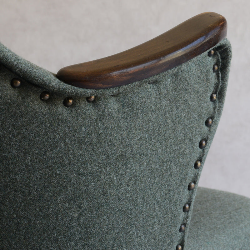 ドイツ ヴィンテージ アームチェア（張替済グリーン）