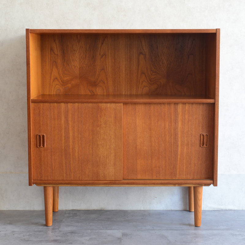 デンマークヴィンテージ　扉付きブックシェルフ3-1（ウッドオイル仕上）